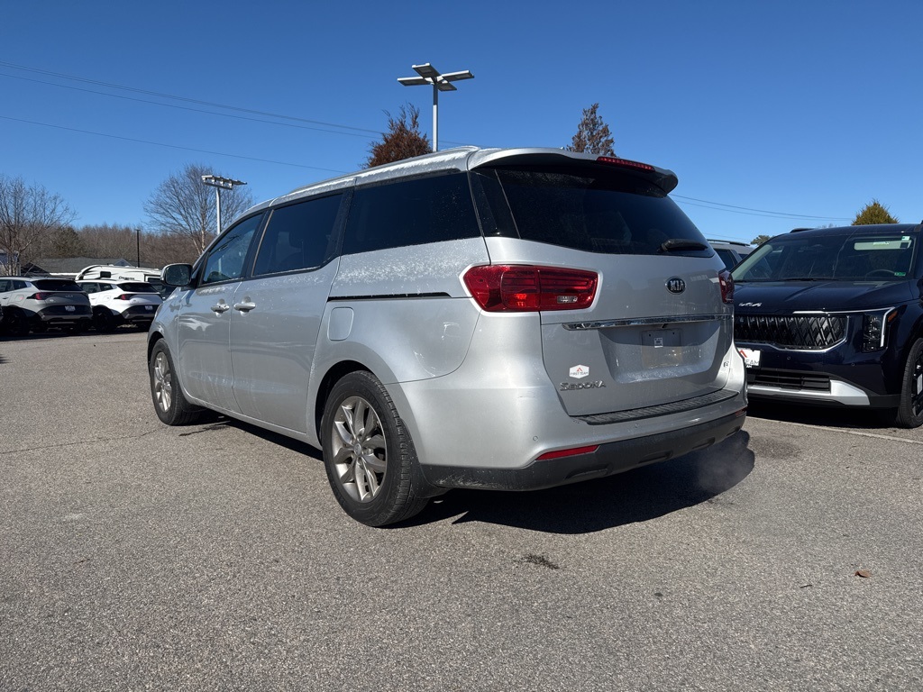Used 2019 Kia Sedona EX with VIN KNDMB5C18K6567179 for sale in Suffolk, VA