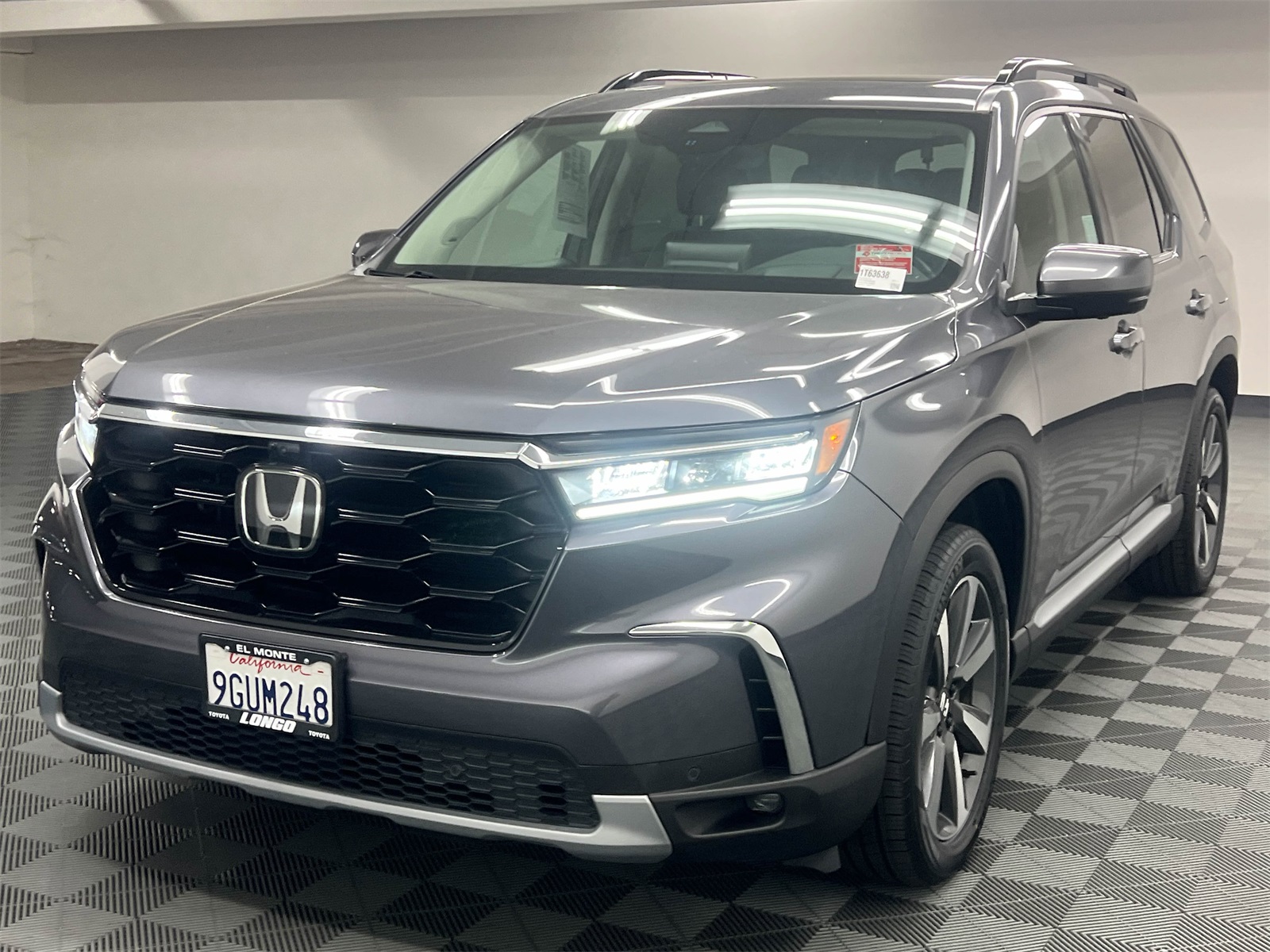used 2023 Honda Pilot car, priced at $41,996