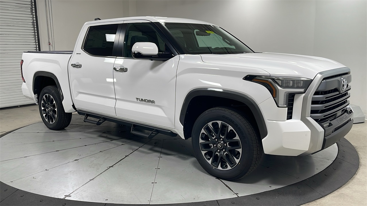 2026 Toyota Tundra Limited CrewMax photo 3