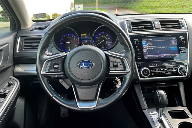2018 Crystal Black Silica Subaru Outback 2.5i Premium AWD SUV