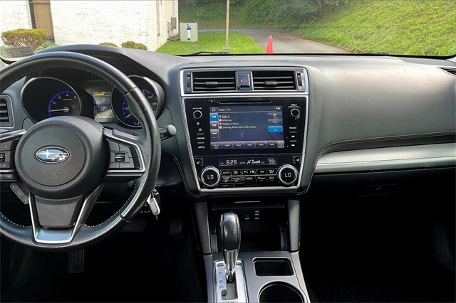 2018 Crystal Black Silica Subaru Outback 2.5i Premium AWD SUV