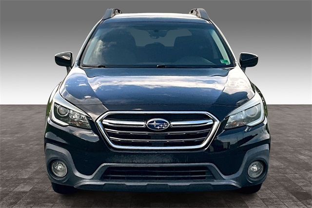 2018 Crystal Black Silica Subaru Outback 2.5i Premium AWD SUV