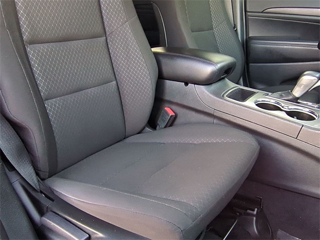 used 2021 Jeep Grand Cherokee car, priced at $19,911