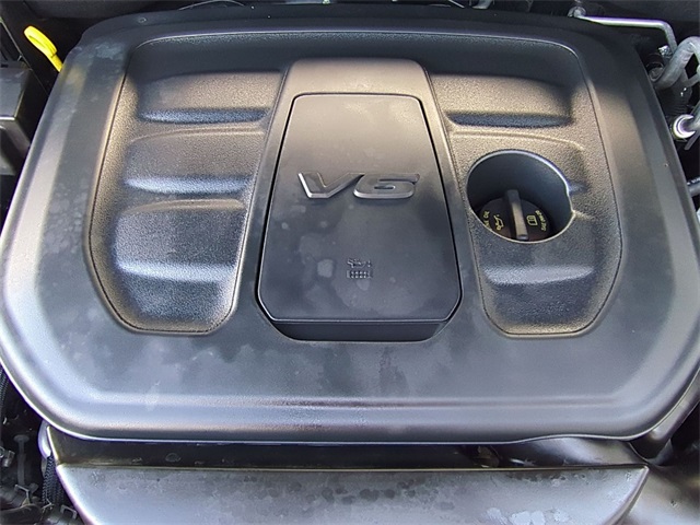 used 2021 Jeep Grand Cherokee car, priced at $19,911