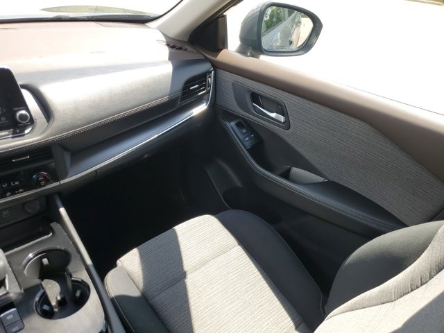 2023 Gun Metallic Nissan Rogue SV FWD SUV