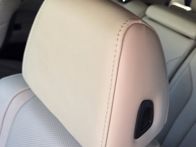 used 2023 Acura MDX car, priced at $40,700