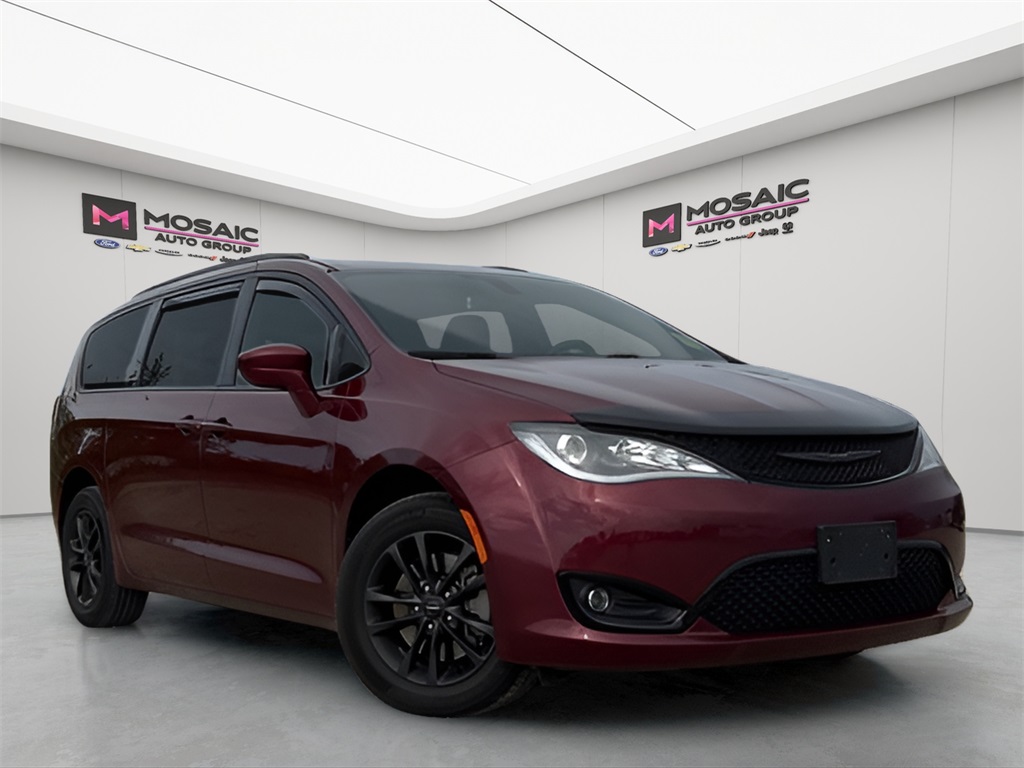Used 2020 Chrysler Pacifica Launch Edition Vans