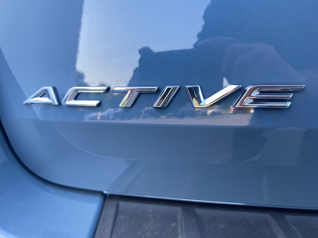 2025 Ford Explorer photo 17