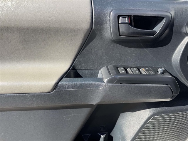 Used 2017 Toyota Tacoma Truck