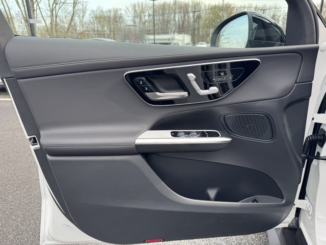 2025 Mercedes Benz GLC 300 4MATIC photo 17