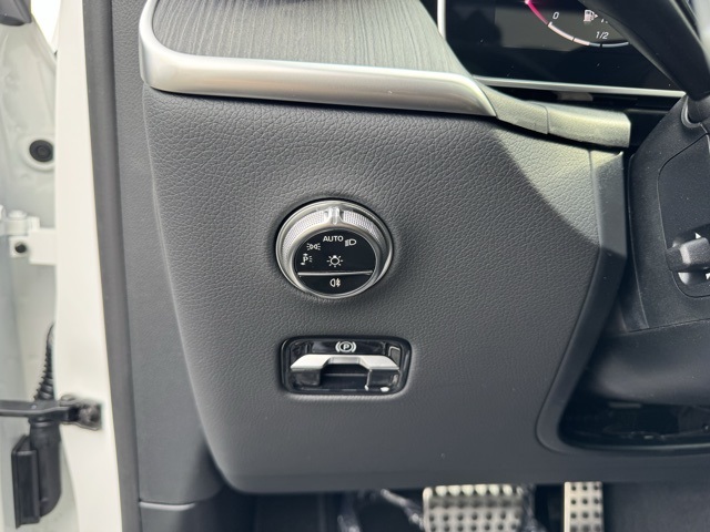 2025 Mercedes Benz GLC 300 4MATIC photo 21