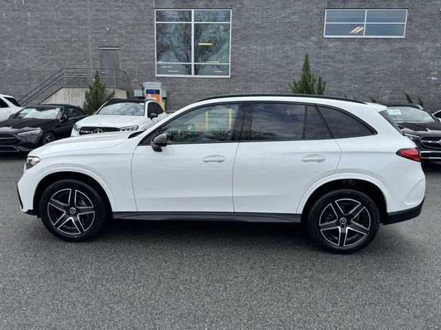 2025 Mercedes Benz GLC 300 4MATIC photo 6