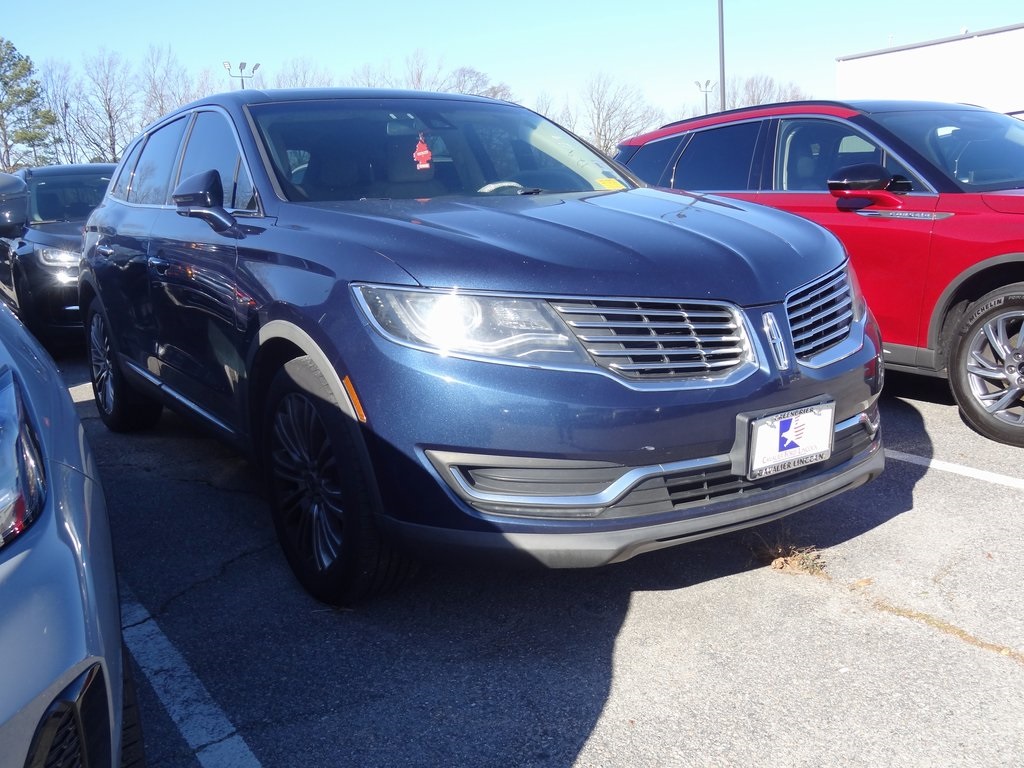 2017 Lincoln MKX Reserve's photo