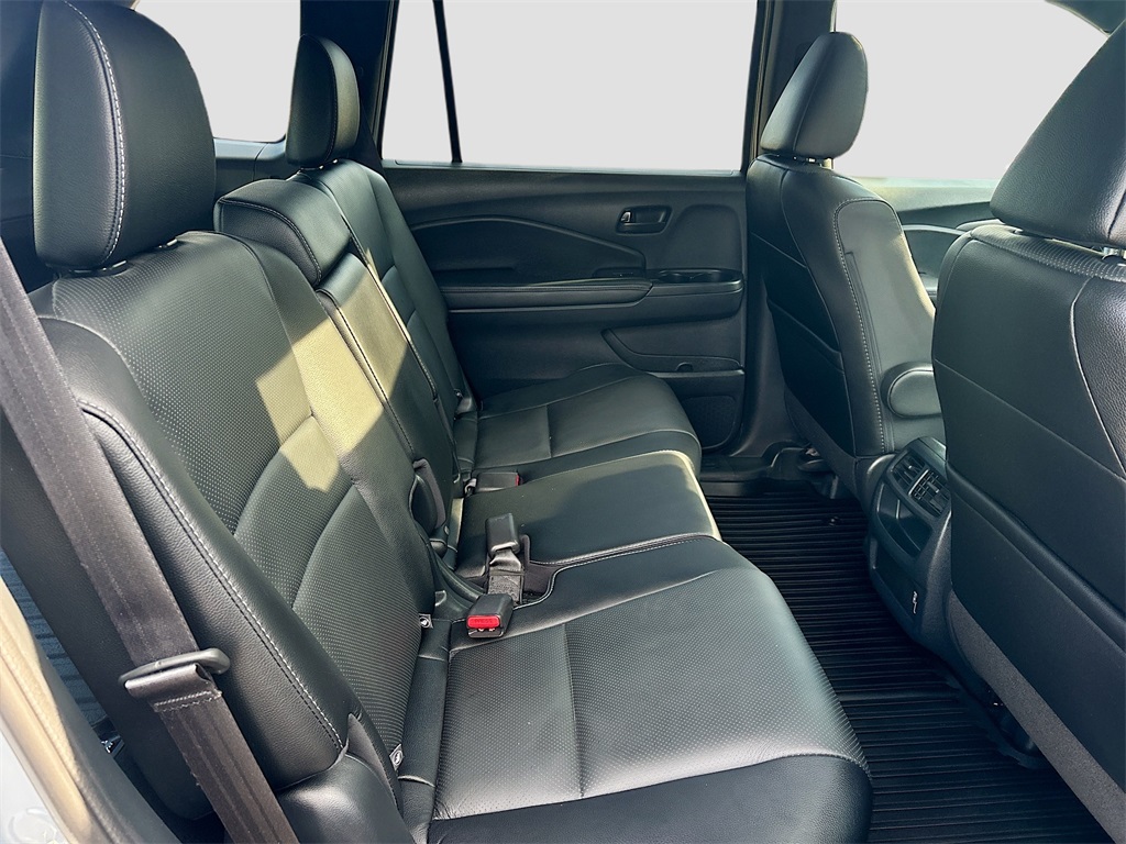 2023 Honda Passport EX-L Sport photo 20