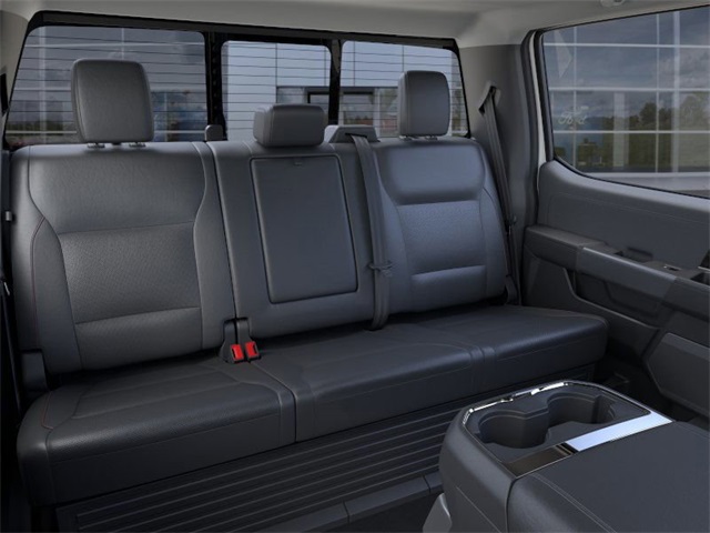 2025 Ford F-350 Lariat photo 11