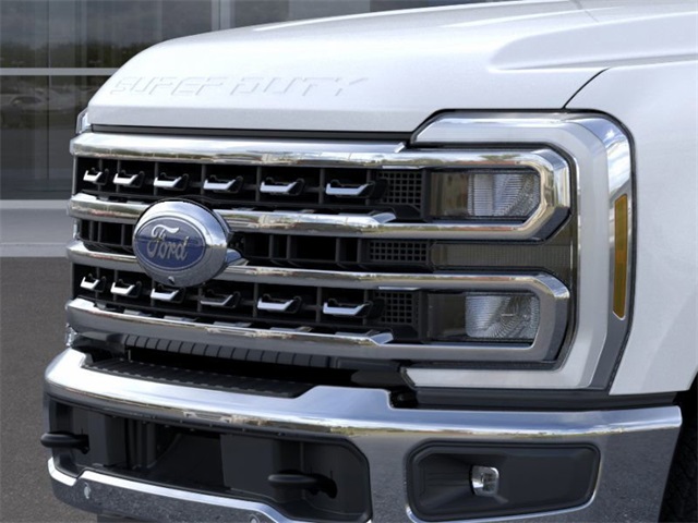 2025 Ford F-350 Lariat photo 17