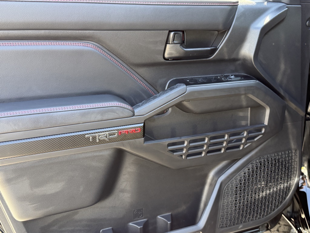 2025 Toyota Tacoma TRD Pro 4x4 Double Cab photo 15