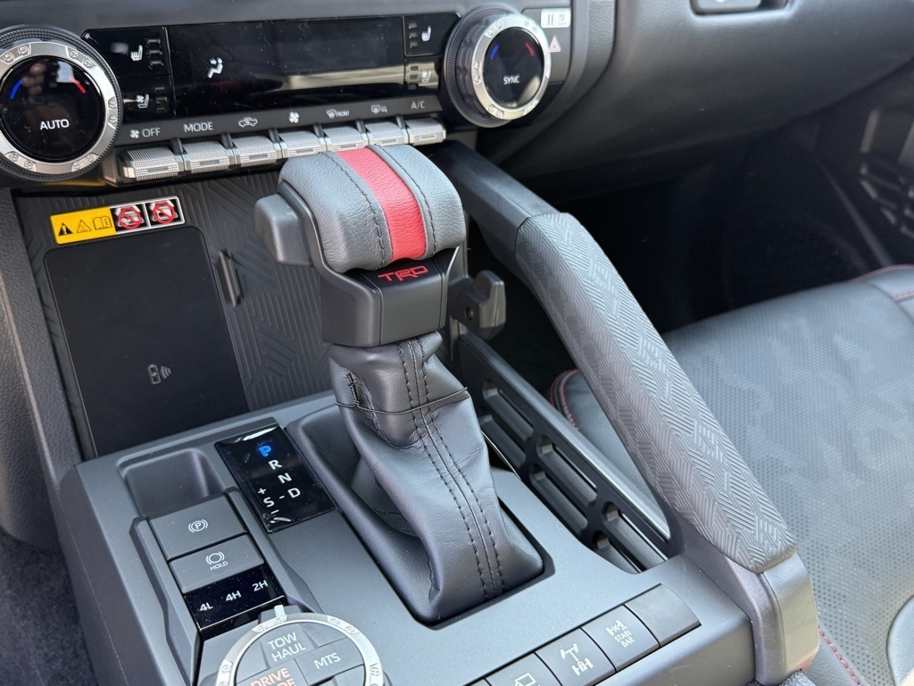 2025 Toyota Tacoma TRD Pro 4x4 Double Cab photo 24
