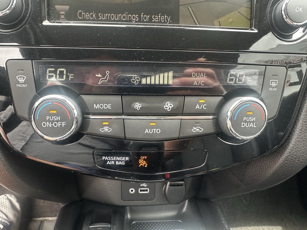 2021 Gun Metallic Nissan Rogue Sport SL FWD SUV