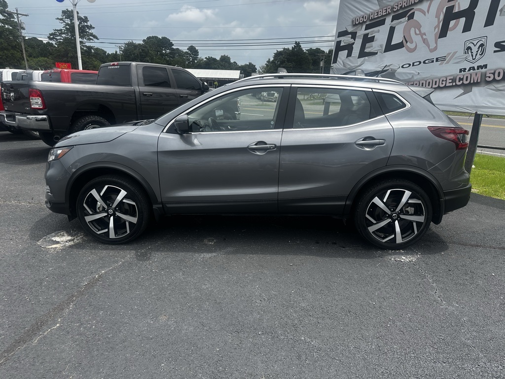 2021 Gun Metallic Nissan Rogue Sport SL FWD SUV