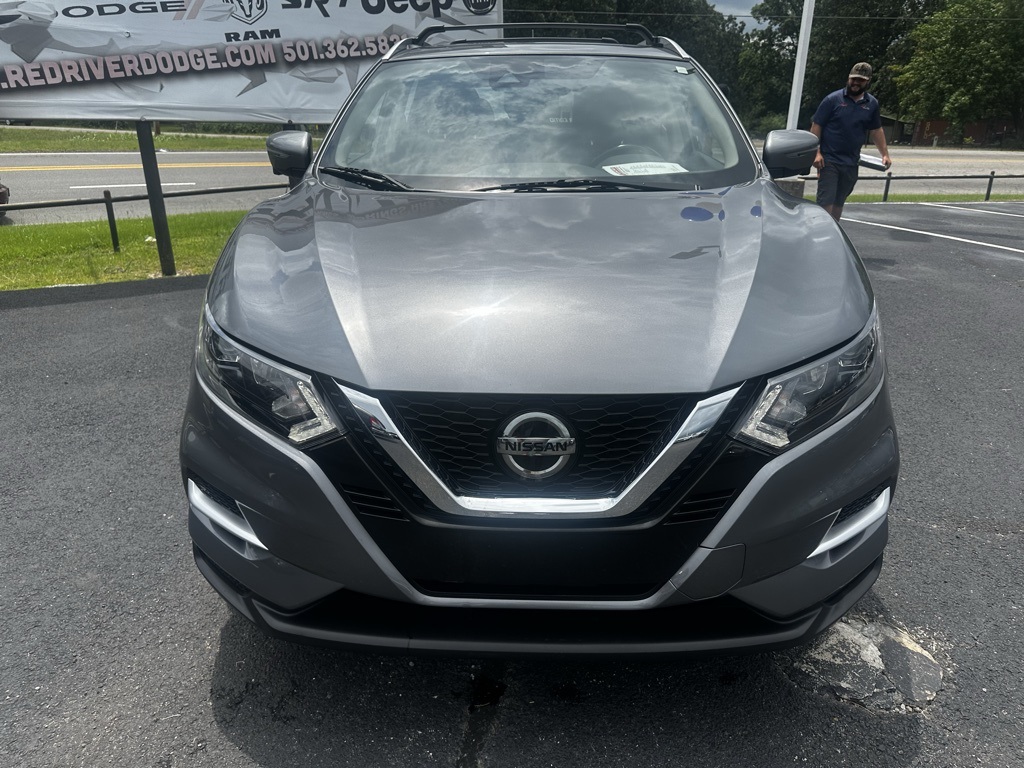 2021 Gun Metallic Nissan Rogue Sport SL FWD SUV