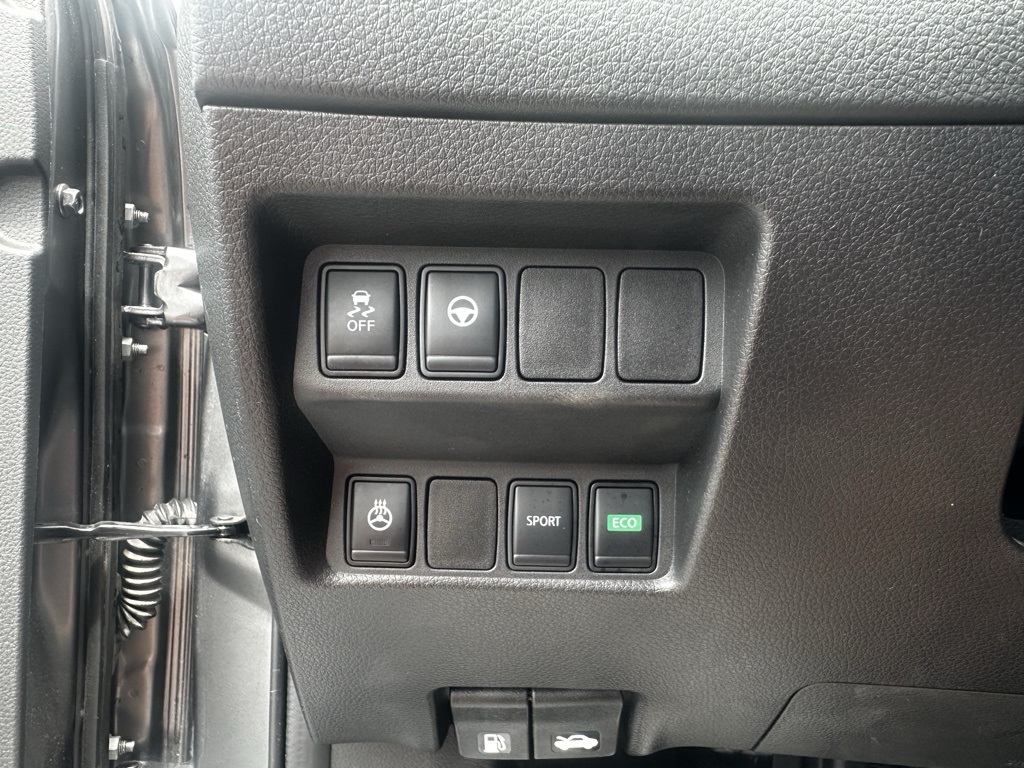 2021 Gun Metallic Nissan Rogue Sport SL FWD SUV