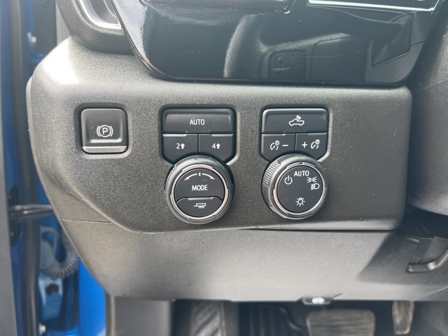 2023 Glacier Blue Metallic Chevrolet Silverado 1500 Lifted LT 4X4 Truck