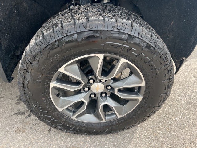 2023 Glacier Blue Metallic Chevrolet Silverado 1500 Lifted LT 4X4 Truck