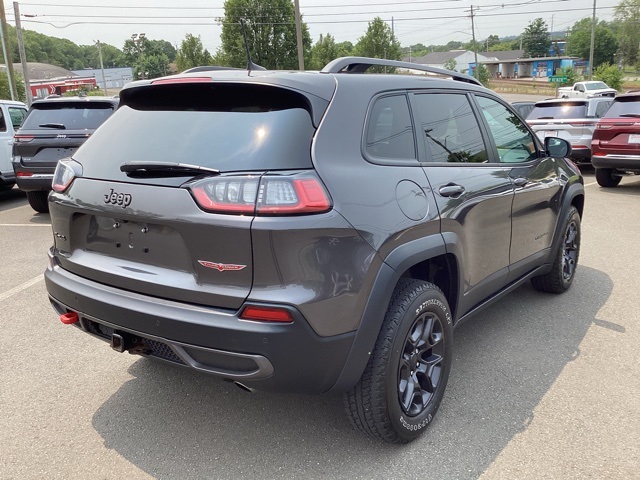 2021 Jeep Cherokee Trailhawk photo 3