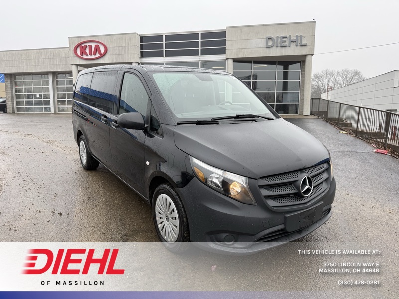2019 Mercedes-Benz Metris Passenger Van Base