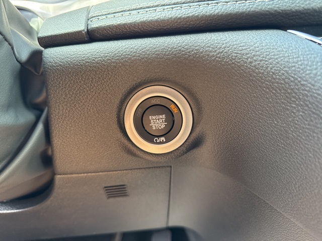 2026 Chrysler Pacifica photo 20