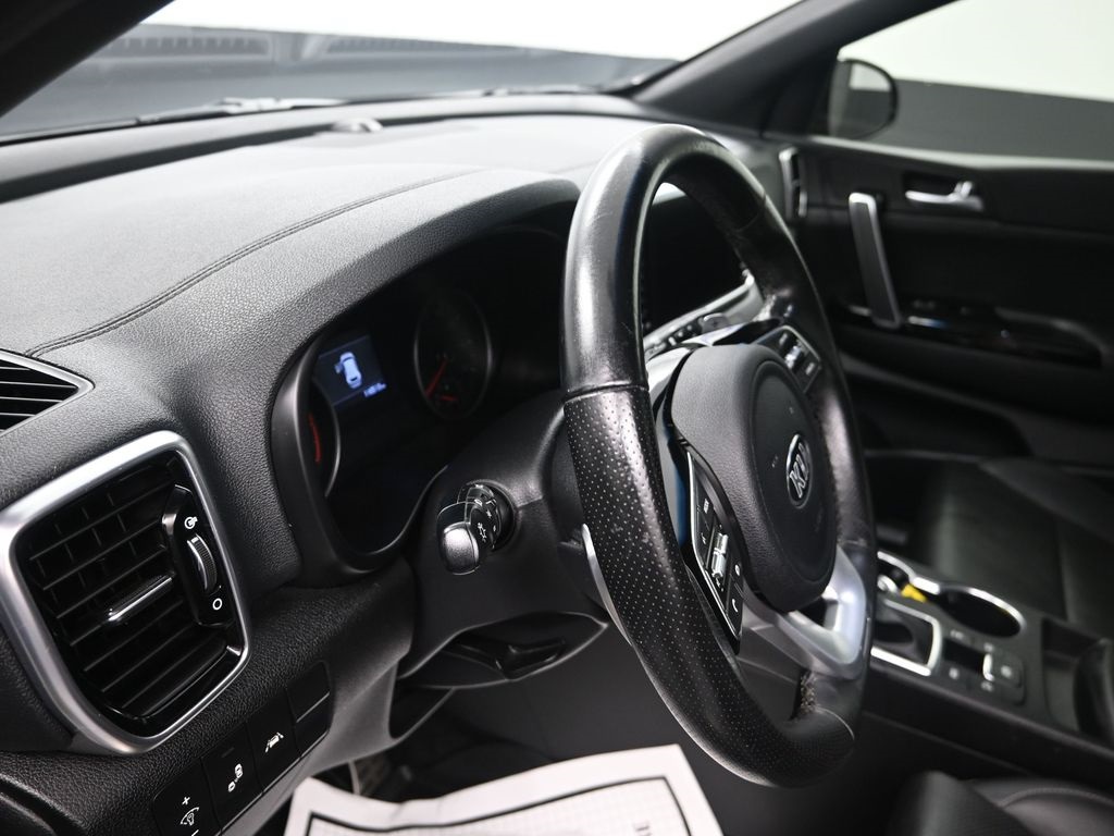 2020 Kia Sportage S photo 12