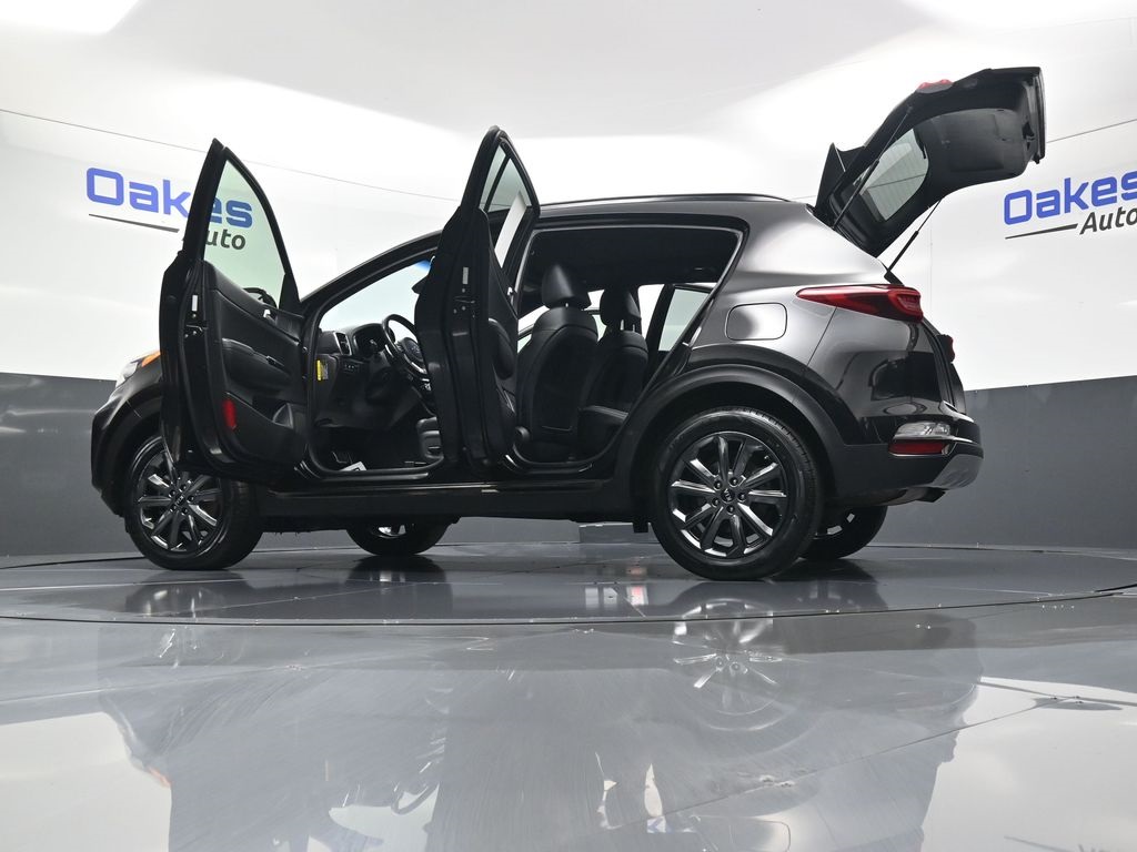 2020 Kia Sportage S photo 59