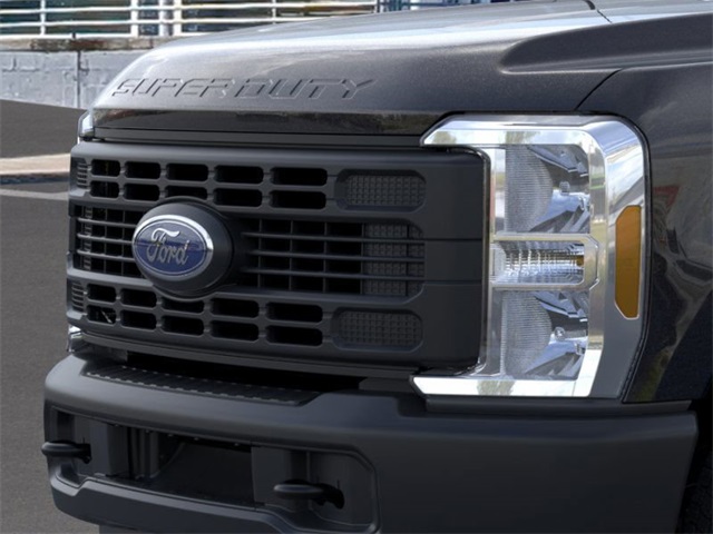 2026 Ford F-350 XL photo 17