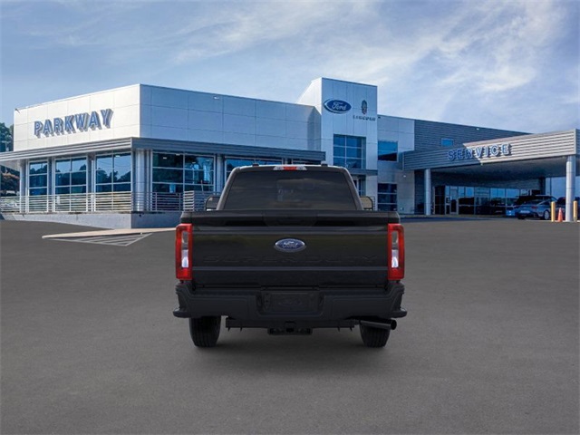 2026 Ford F-350 XL photo 5