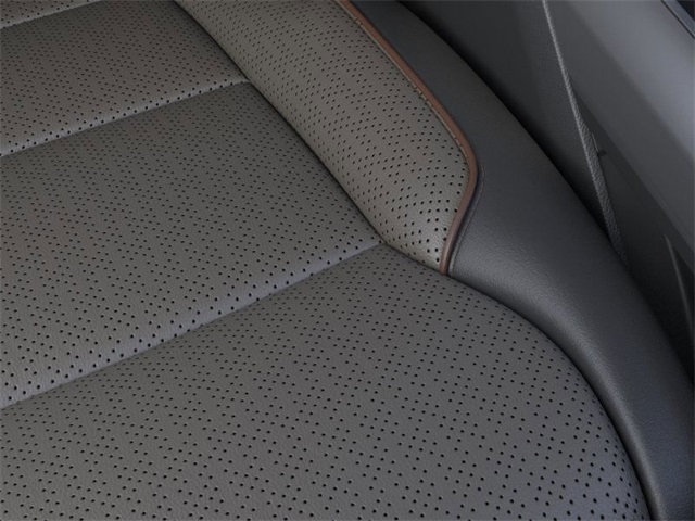 New 2025 Ford F-150 SuperCrew 5.5' Box Lariat