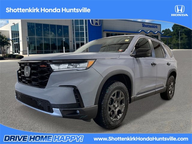 2025 Honda Pilot TrailSport's photo