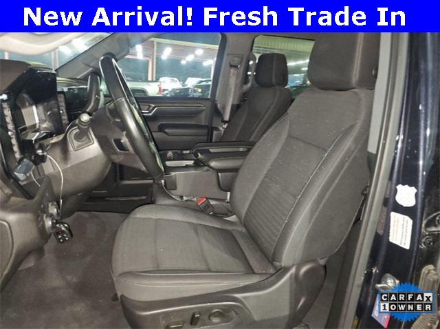 2024 Chevrolet Silverado 1500 LT photo 7