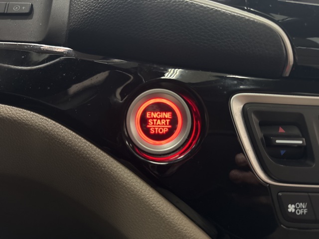 used 2020 Honda Pilot car, priced at $26,574