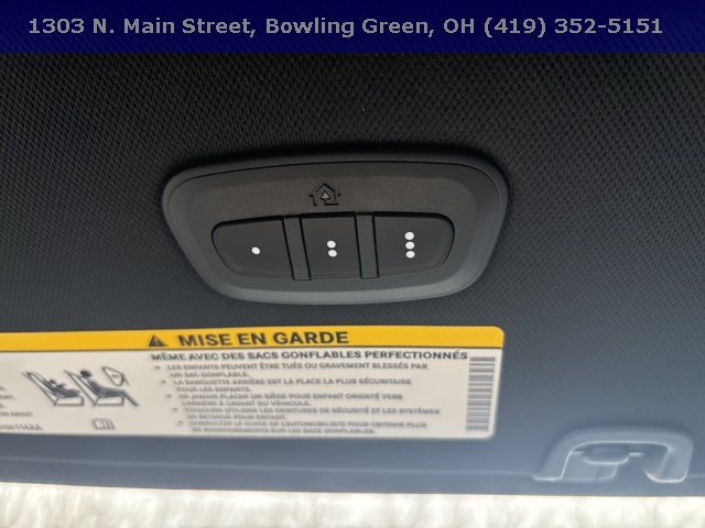 New 2026 Chrysler Pacifica Select 4D Passenger Van