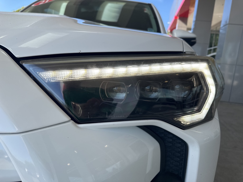 2021 Toyota 4Runner TRD Premium photo 9