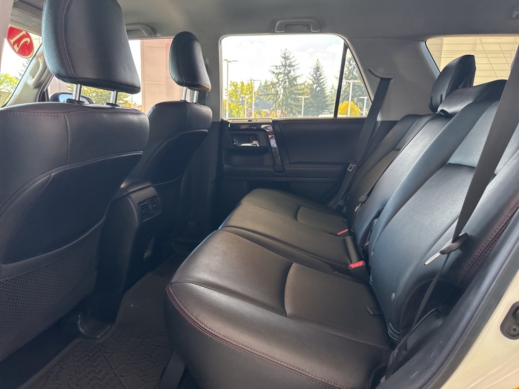 2021 Toyota 4Runner TRD Premium photo 19