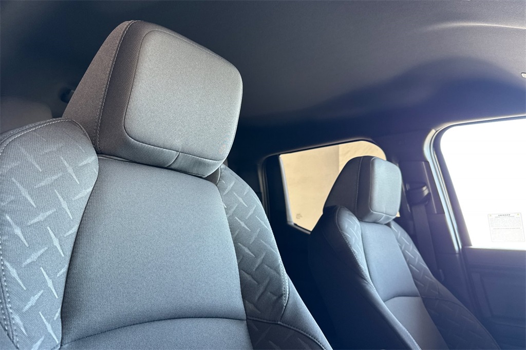 2025 Toyota Tacoma SR5 Double Cab photo 16
