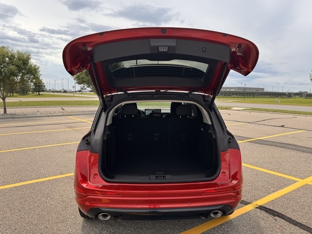 2025 Lincoln Corsair Premiere