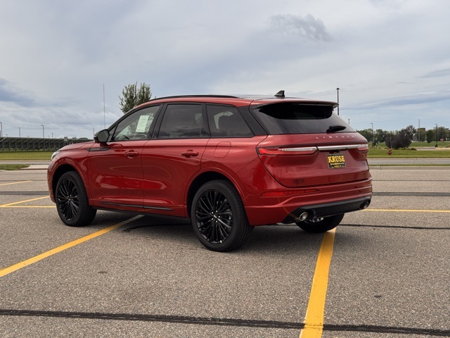 2025 Lincoln Corsair Premiere