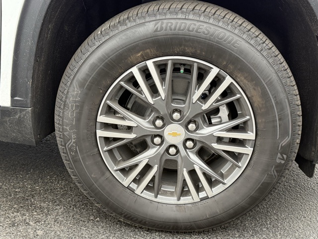 new 2026 Chevrolet Traverse car, priced at $45,020