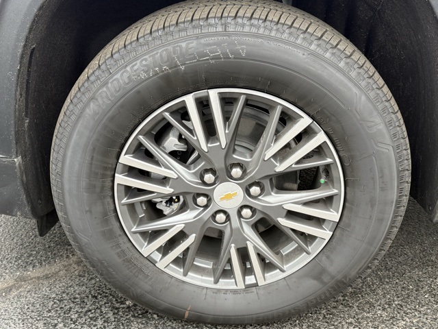 new 2026 Chevrolet Traverse car, priced at $45,020