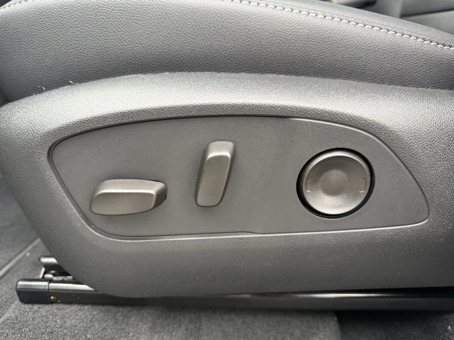 new 2026 Chevrolet Traverse car, priced at $45,020