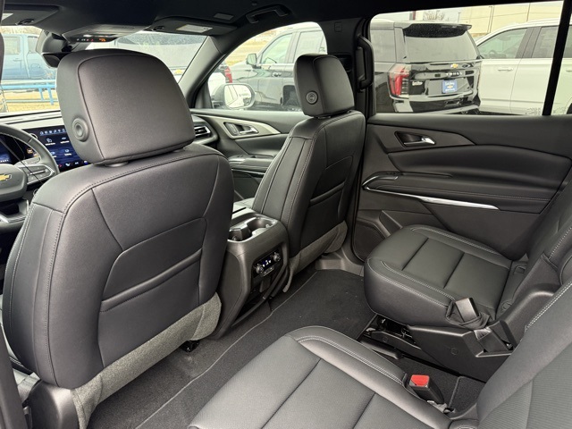 new 2026 Chevrolet Traverse car, priced at $45,020