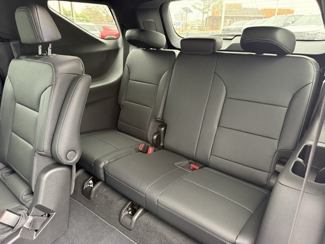 new 2026 Chevrolet Traverse car, priced at $45,020